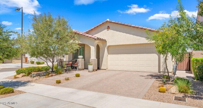 20406 E Estrella Rd photo 2