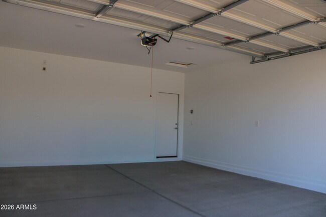 9829 W Monterey Way Phoenix, AZ 85037 photo 5