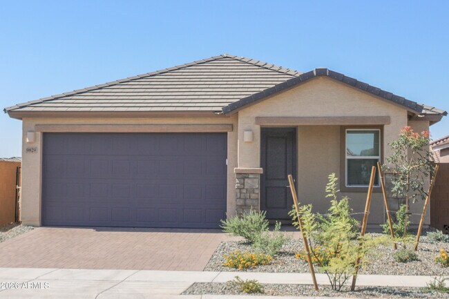9829 W Monterey Way Phoenix, AZ 85037 photo 2