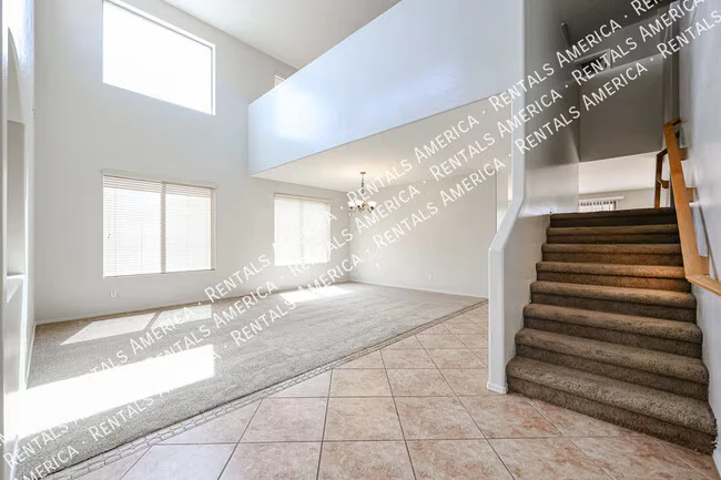 1155 E Winchester Pl photo 2