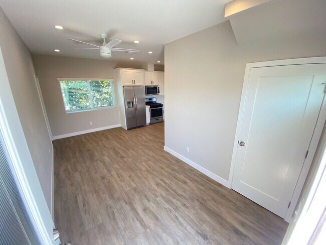 4790 63rd St San Diego, CA 92115 photo 3