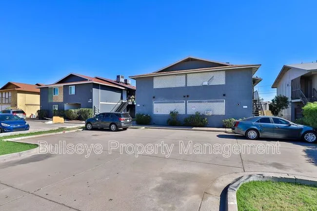 1865 N Spring Mesa, AZ 85203 photo 2