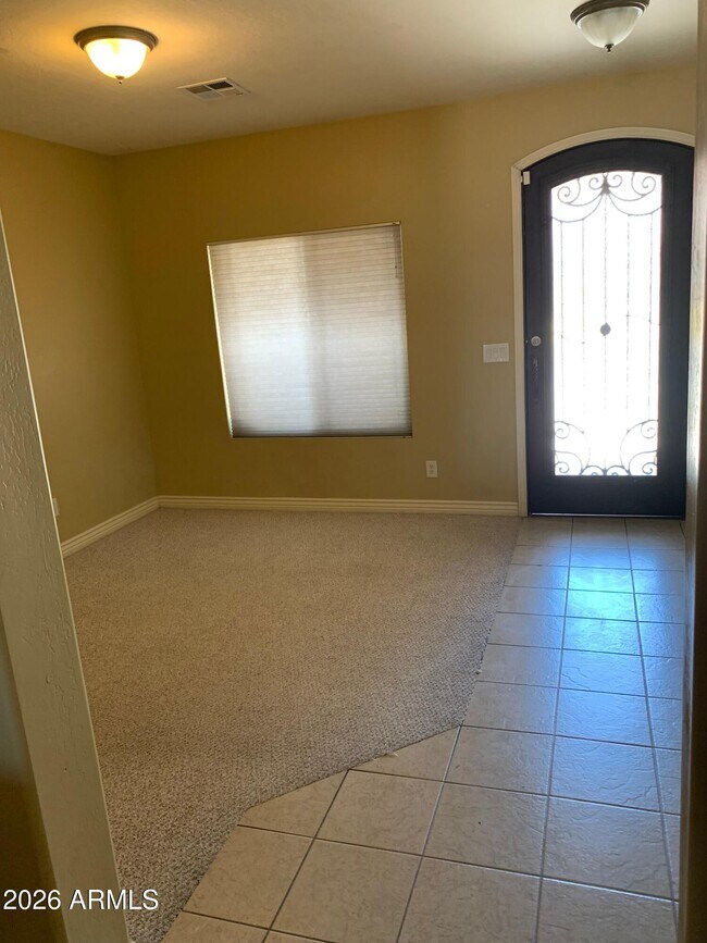 6415 S 49th Glen Phoenix, AZ 85339 photo 5