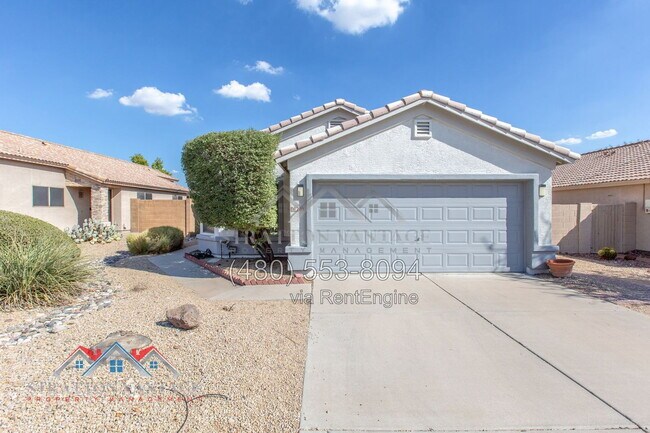 2219 E Ruby Ln Phoenix, AZ 85024