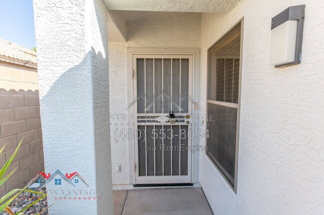 2219 E Ruby Ln Phoenix, AZ 85024 photo 5