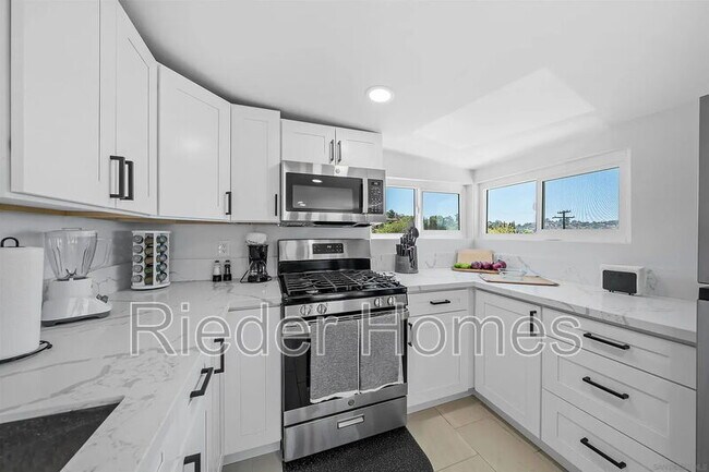 1730 Vista Del Valle Blvd El Cajon, CA 92019 photo 4