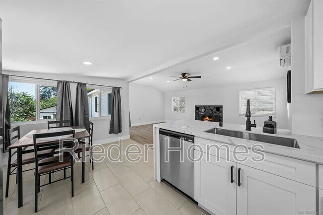1730 Vista Del Valle Blvd El Cajon, CA 92019 photo 2