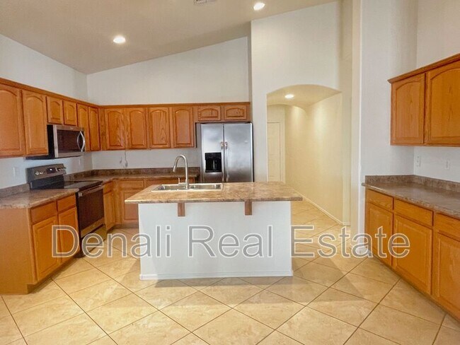 16948 W Windermere Way Surprise, AZ 85374 photo 5