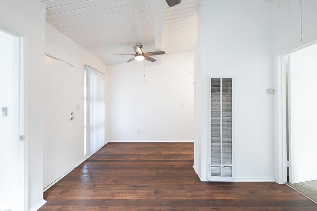 Aztec Lofts Apartments photo 2