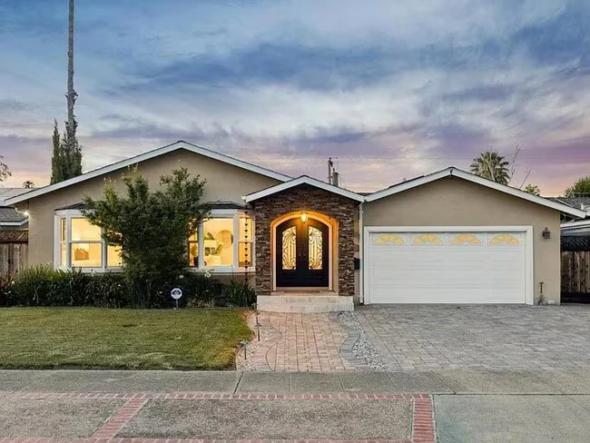 1569 Duvall Dr San Jose, CA 95130 photo 2