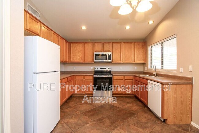 North Mesa Condo In Citrus Grove Corridor photo 3