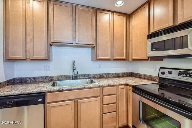 4354 N 82nd St Scottsdale, AZ 85251 photo 3