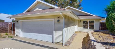 743 F St Ramona, CA 92065
