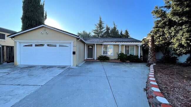 Spacious 6bd/3ba San Jose Home With 3D Tour photo 2