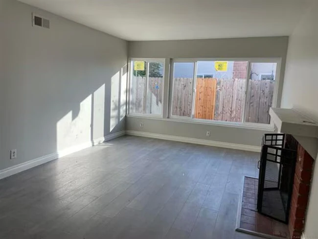 8631 Menkar Rd San Diego, CA 92126 photo 3