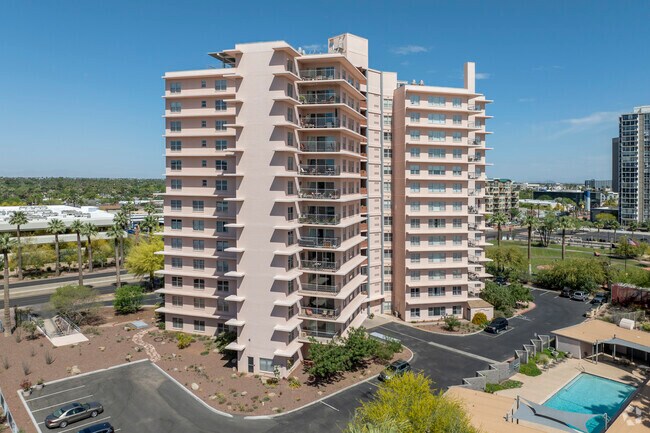 Phoenix Towers photo 3