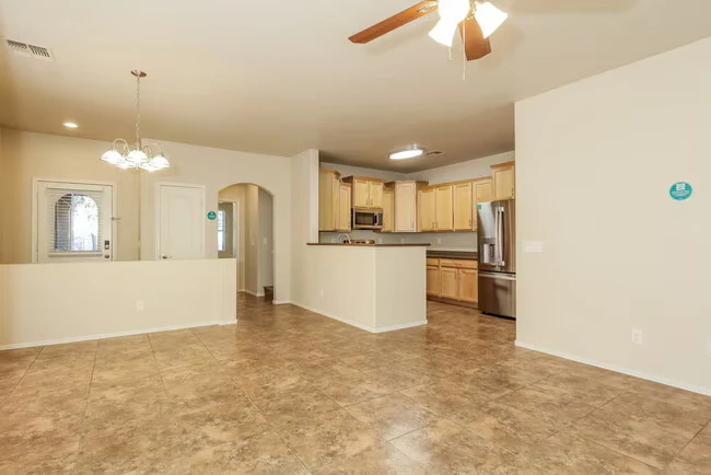 4361 E Selena Dr Phoenix, AZ 85050 photo 5