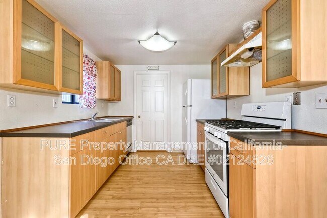 8636 Tyler St Spring Valley, CA 91977 photo 5