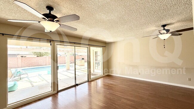 3151 S Orange Cir Mesa, AZ 85210 photo 5