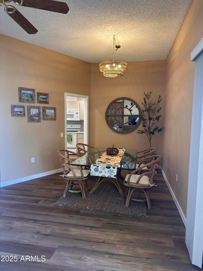 17247 N 106th Ave Sun City, AZ 85373 photo 4