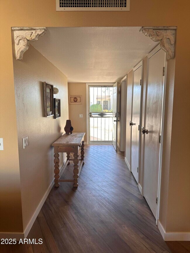 17247 N 106th Ave Sun City, AZ 85373 photo 5
