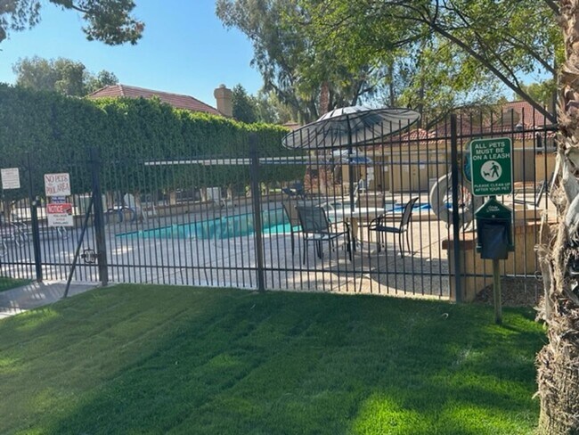1126 W Elliot Rd Chandler, AZ 85224 photo 3