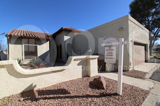 1301 W Rio Salado Pkwy Mesa, AZ 85201 photo 2
