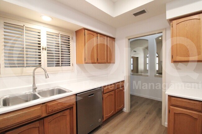 1301 W Rio Salado Pkwy Mesa, AZ 85201 photo 5