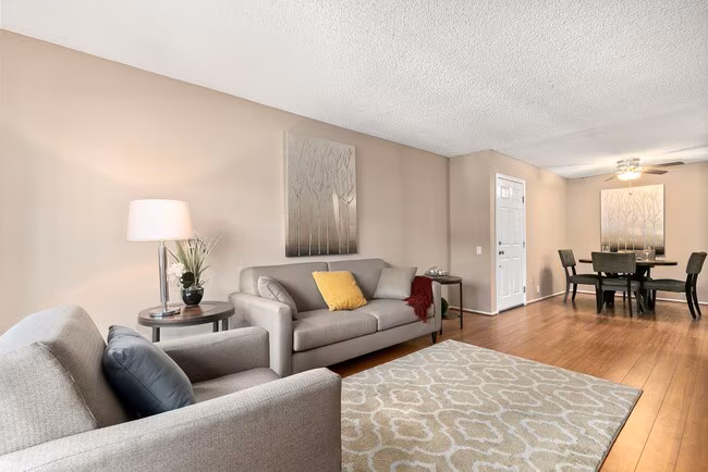 Vista Apartments photo 3