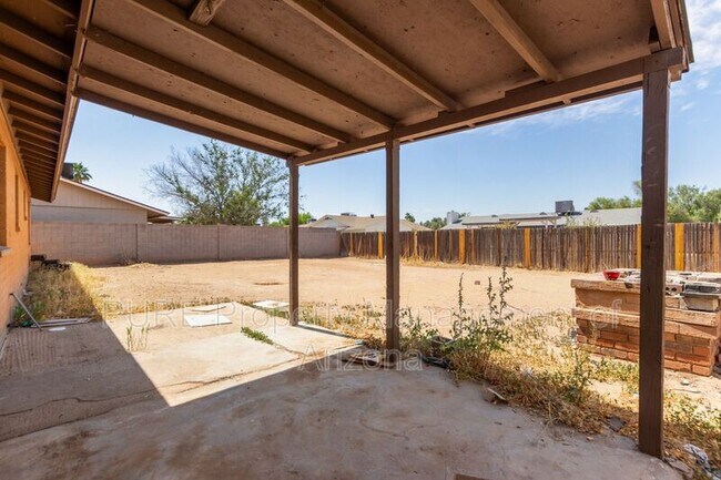1226 W Nopal Pl Chandler, AZ 85224 photo 2