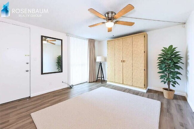 6320 N 16th St Phoenix, AZ 85016 photo 4