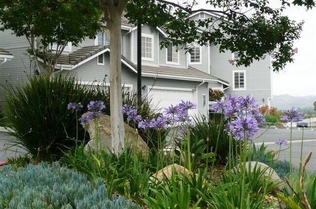 12818 Carriage Heights Way Poway, CA 92064 photo 2