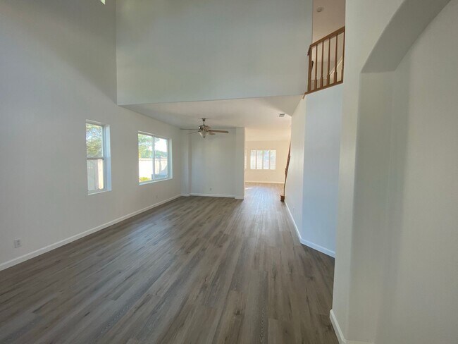 41497 Royal Dornoch Ct Temecula, CA 92591 photo 4