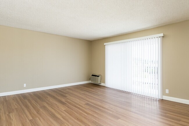Studio Upgraded D106 floor plan
