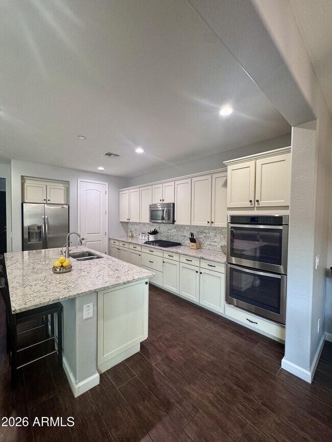 18563 N 94th St Scottsdale, AZ 85255 photo 4