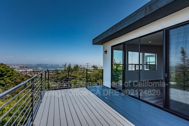 3375 Ullman St San Diego, CA 92106