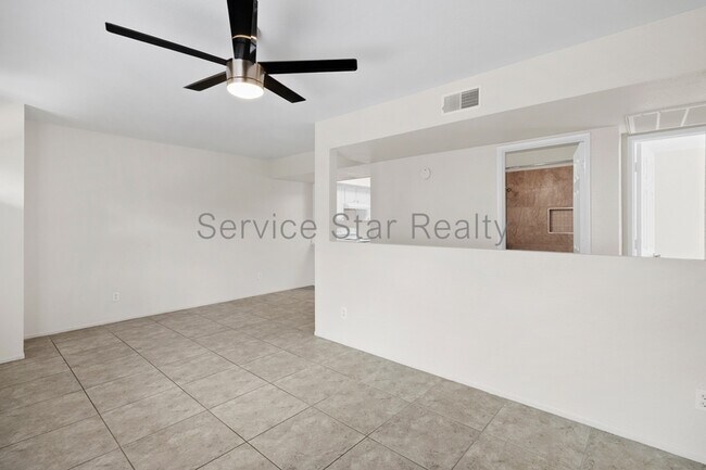 10210 N 7th Ave Phoenix, AZ 85021 photo 5