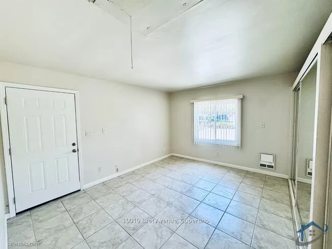 10010 Bret Ave Cupertino, CA 95014 photo 3