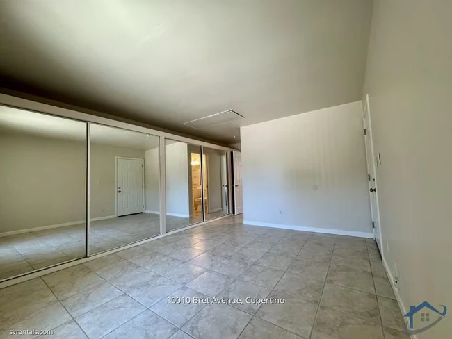 10010 Bret Ave Cupertino, CA 95014 photo 2