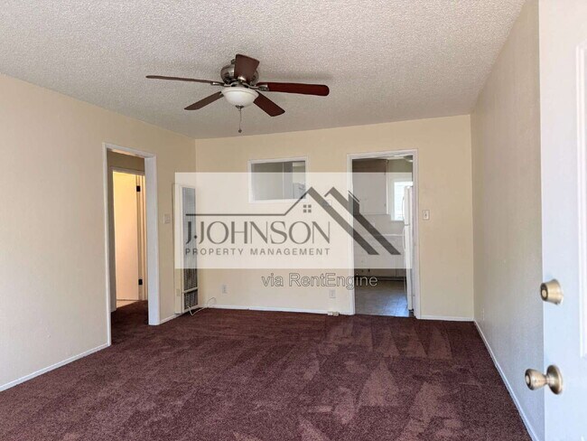 1554 165th Ave photo 2