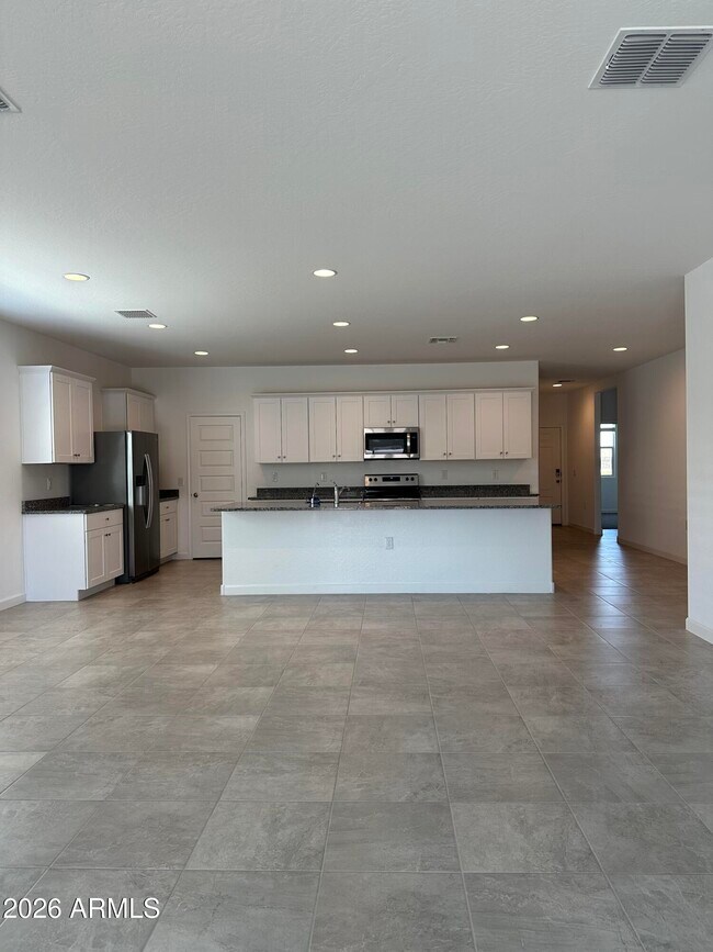 3121 W Shanley Ave Apache Junction, AZ 85120 photo 5