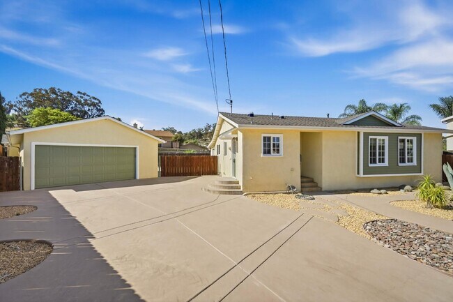 1677 Sandos St El Cajon, CA 92019 photo 3