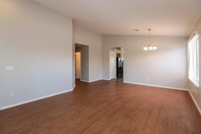 25549 W Winslow Ave Buckeye, AZ 85326 photo 4