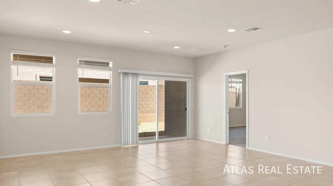 1168 W Castle Ct Casa Grande, AZ 85122 photo 2