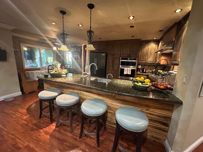30496 Nicholas Valley Rd Temecula, CA 92591 photo 5