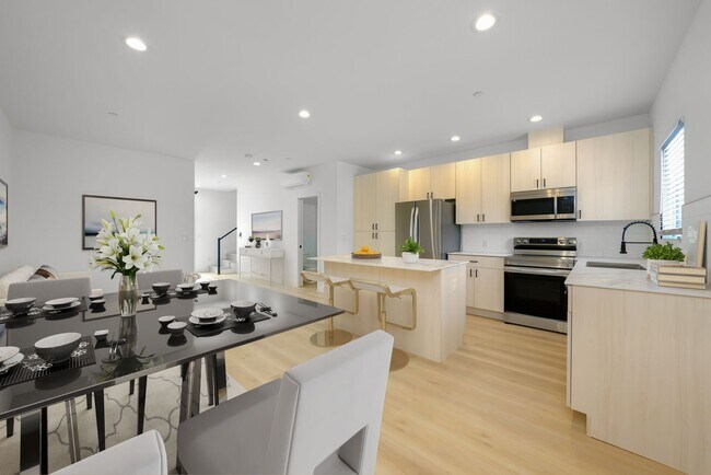 E Street Apartments photo 3