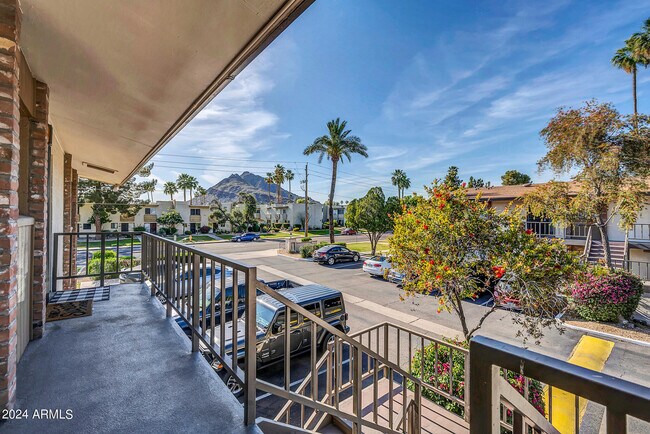 4701 N 68th St Scottsdale, AZ 85251 photo 4