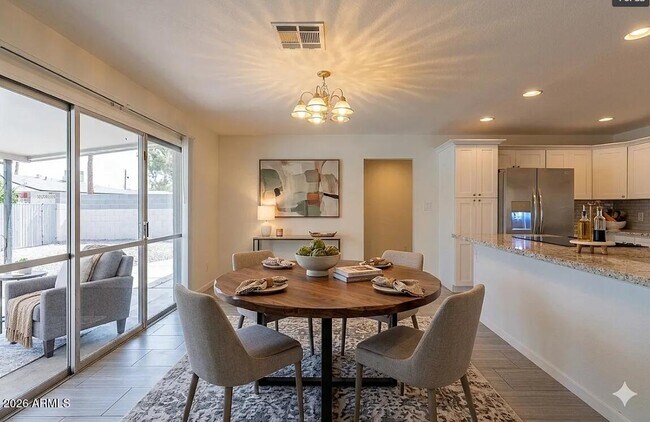 1262 E Hermosa Dr Tempe, AZ 85282 photo 5