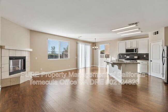 46107 Toy Ct Temecula, CA 92592 photo 5