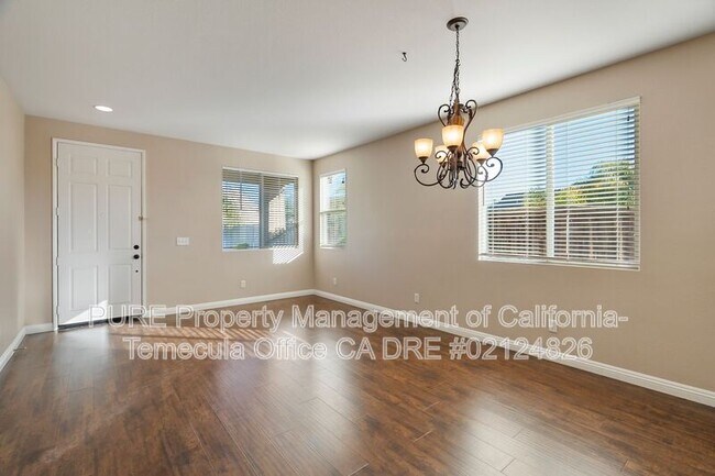 46107 Toy Ct Temecula, CA 92592 photo 4